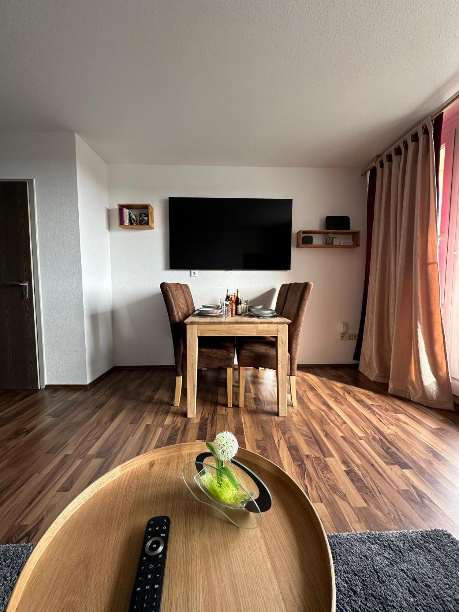 Ferienwohnung Mecarda In ザンクト・エングルマール エクステリア 写真
